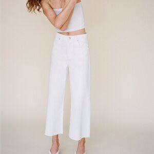 NEW ZARA OFF WHITE CULLOTE JEANS, SZ 2